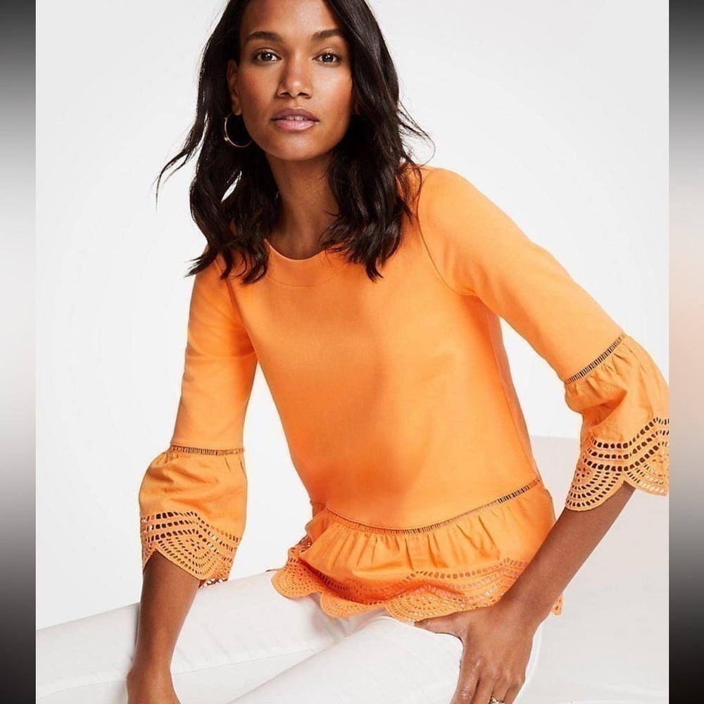 Ann Taylor Eyelet Peasant Peplum Bell Sleeve Blouse • Creamsicle Orange • Small